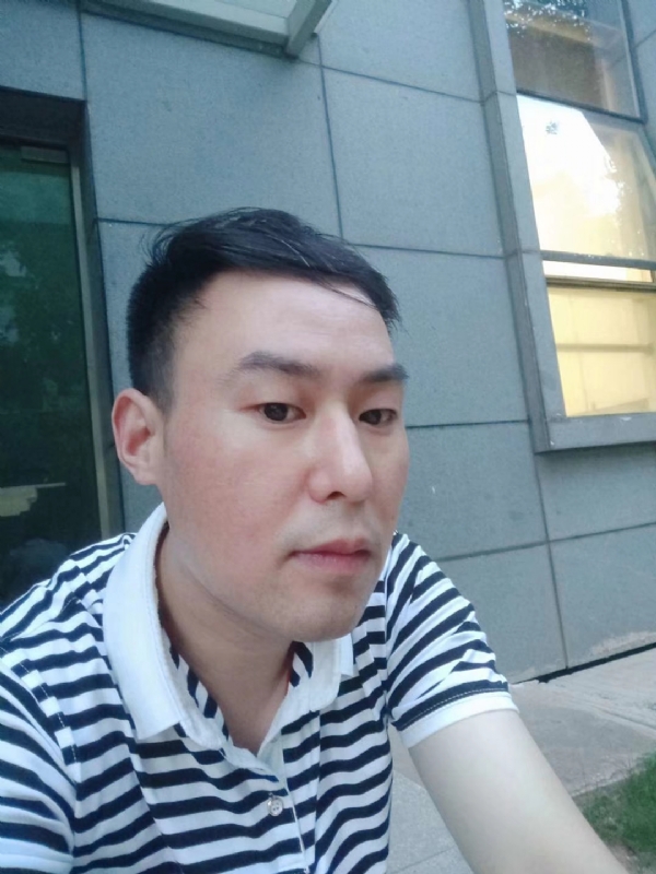 曙光的第一张照片--应城交友中心